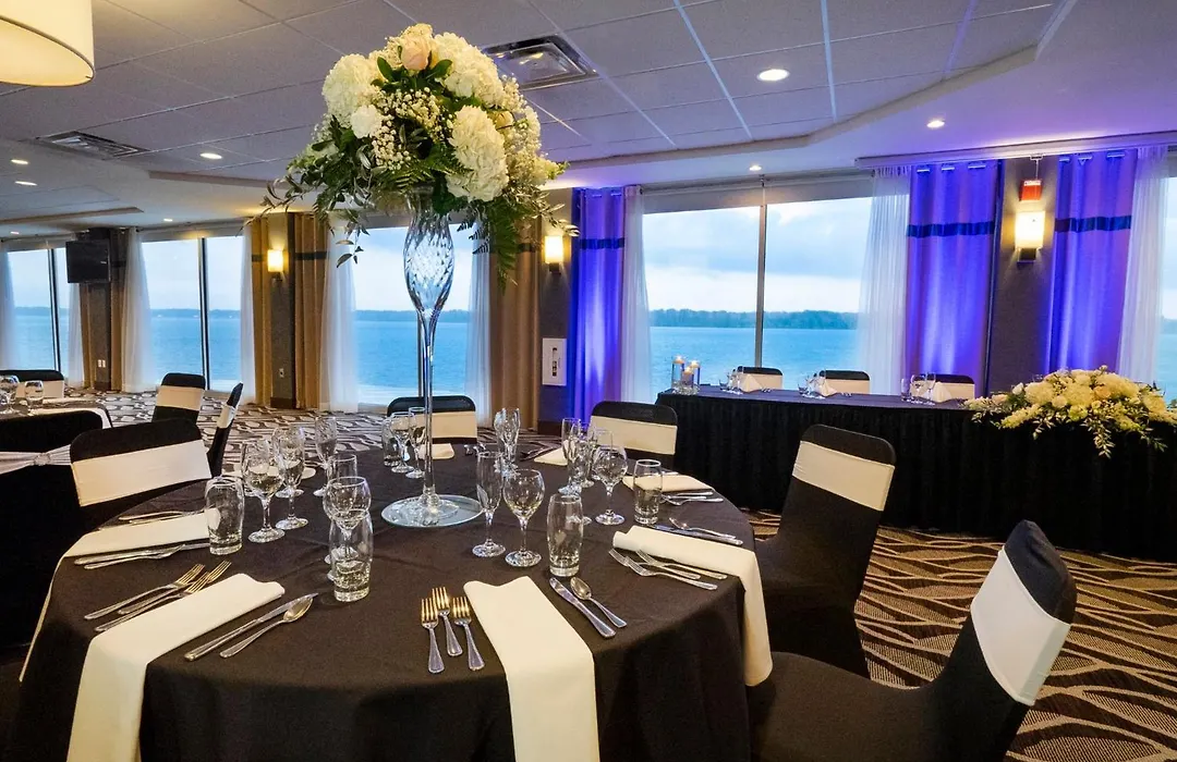 Crowne Plaza Niagara Falls Ny - Riverside By Ihg-1